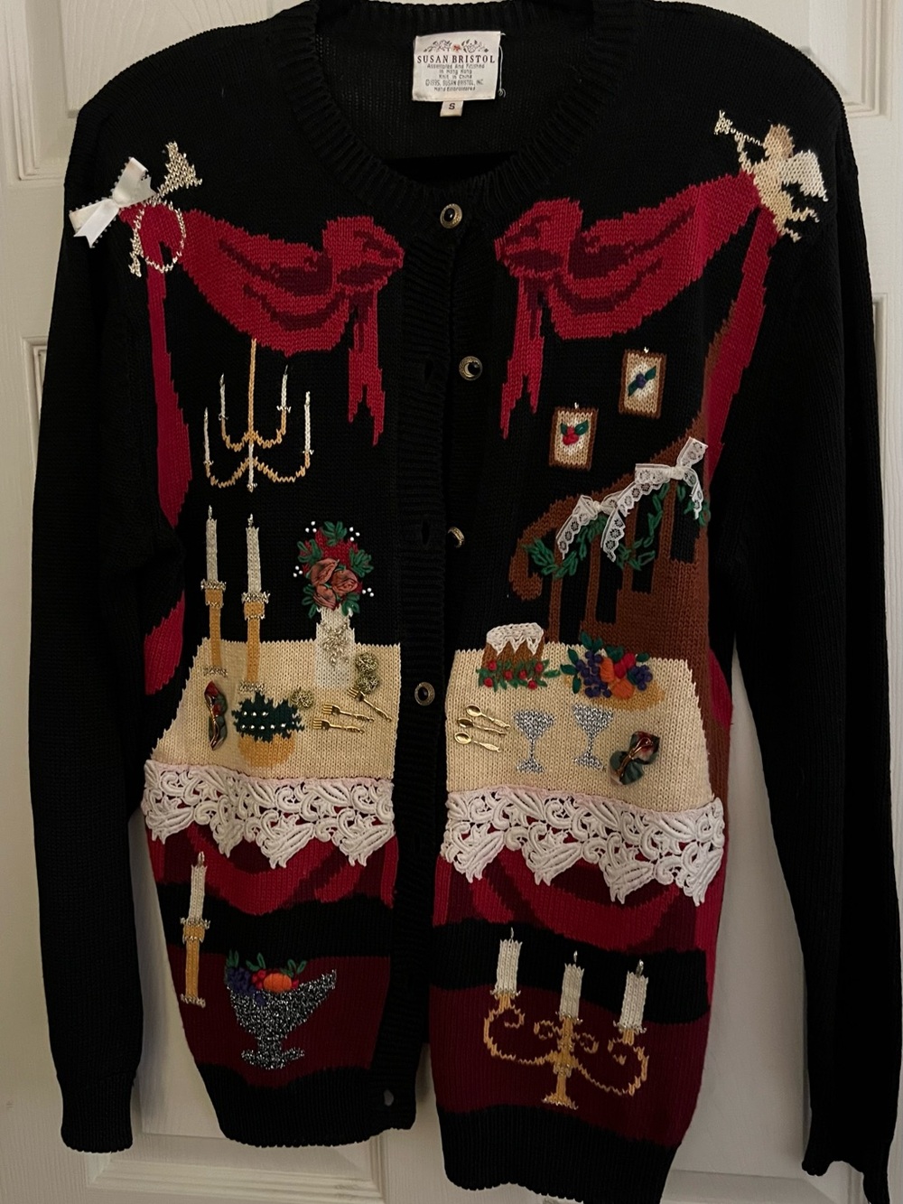 Susan Bristol Black & Red Holiday Embellished Cardigan Sweater Size Small Vint